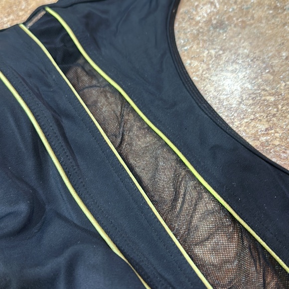 St. John’s Bay Swimsuit - Picture 3 of 7